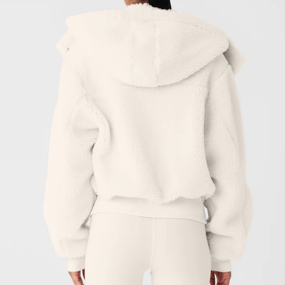 Alo Foxy Sherpa Jacket. Size M - Picture 2 of 6